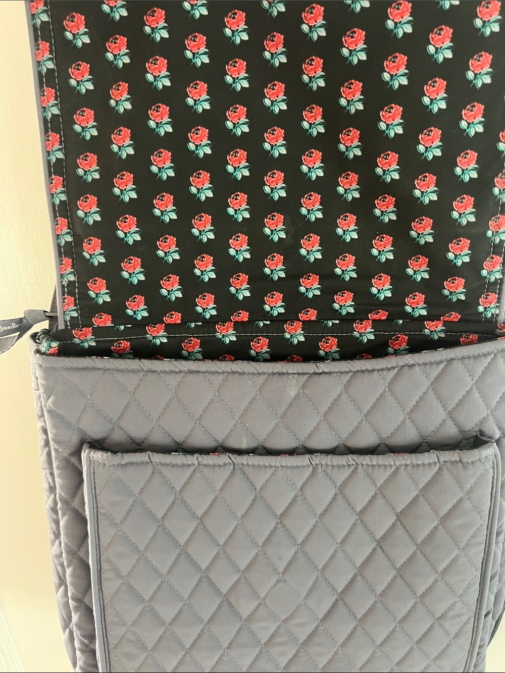Vera Bradley Quilted Slate Gray Messenger Bag - Picture 4 of 9